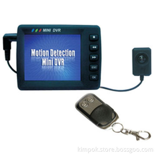 Button Camera with Portable DVR, Supports up to 8GB Mini SD CardNew